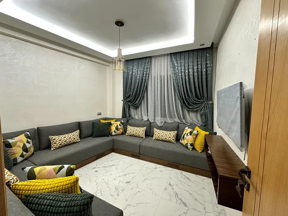 Salon contemporain et décoration sur mesure par Art Déco Faissal à Guelmim