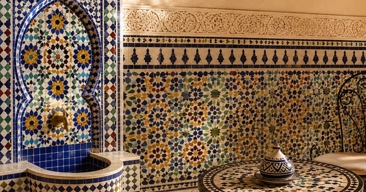 Zellige & mosaïque au Maroc, illustration de la catégorie sur MarocPros