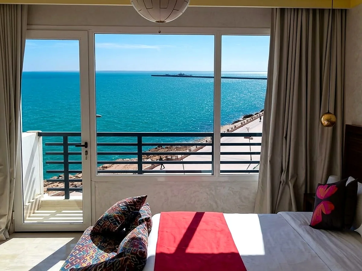 Chambre de Buenavista Hôtel à Dakhla avec vue panoramique sur la lagune